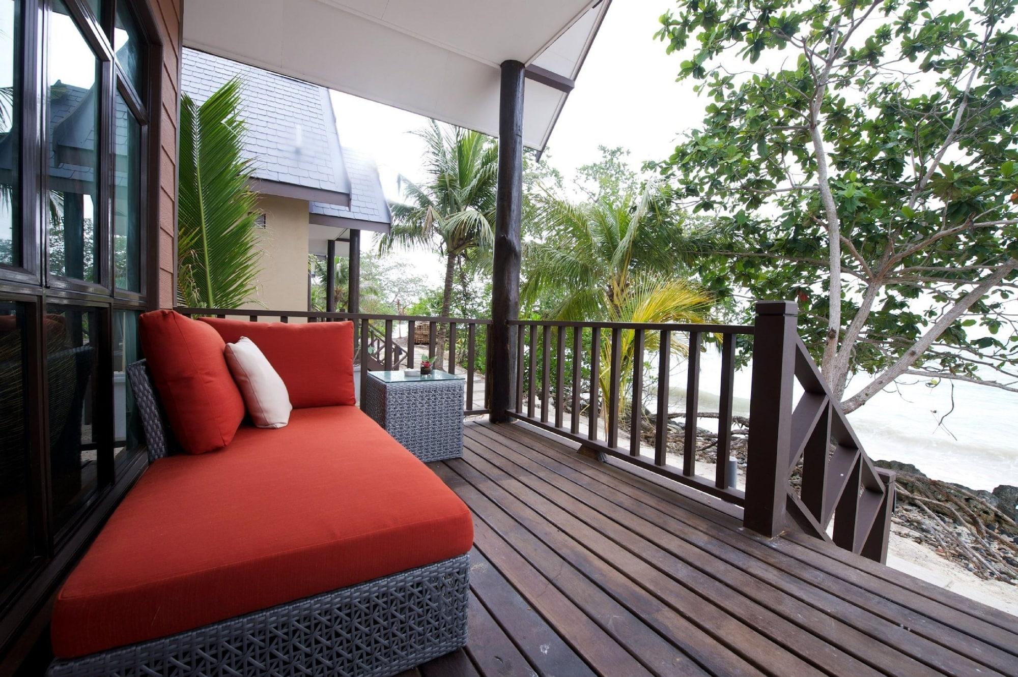 Tunamaya Beach & Spa Resort Tioman Island Kampong Mukut Екстериор снимка