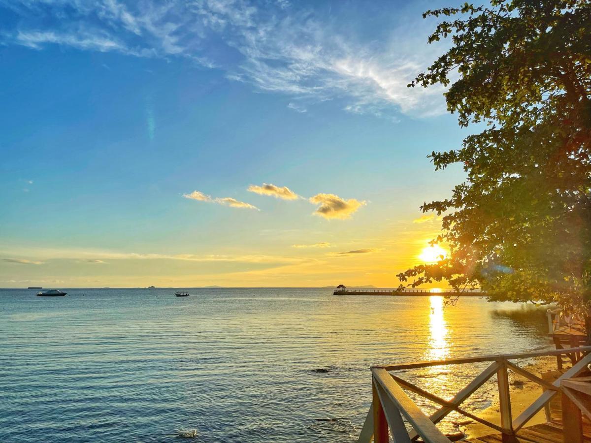 Tunamaya Beach & Spa Resort Tioman Island Kampong Mukut Екстериор снимка