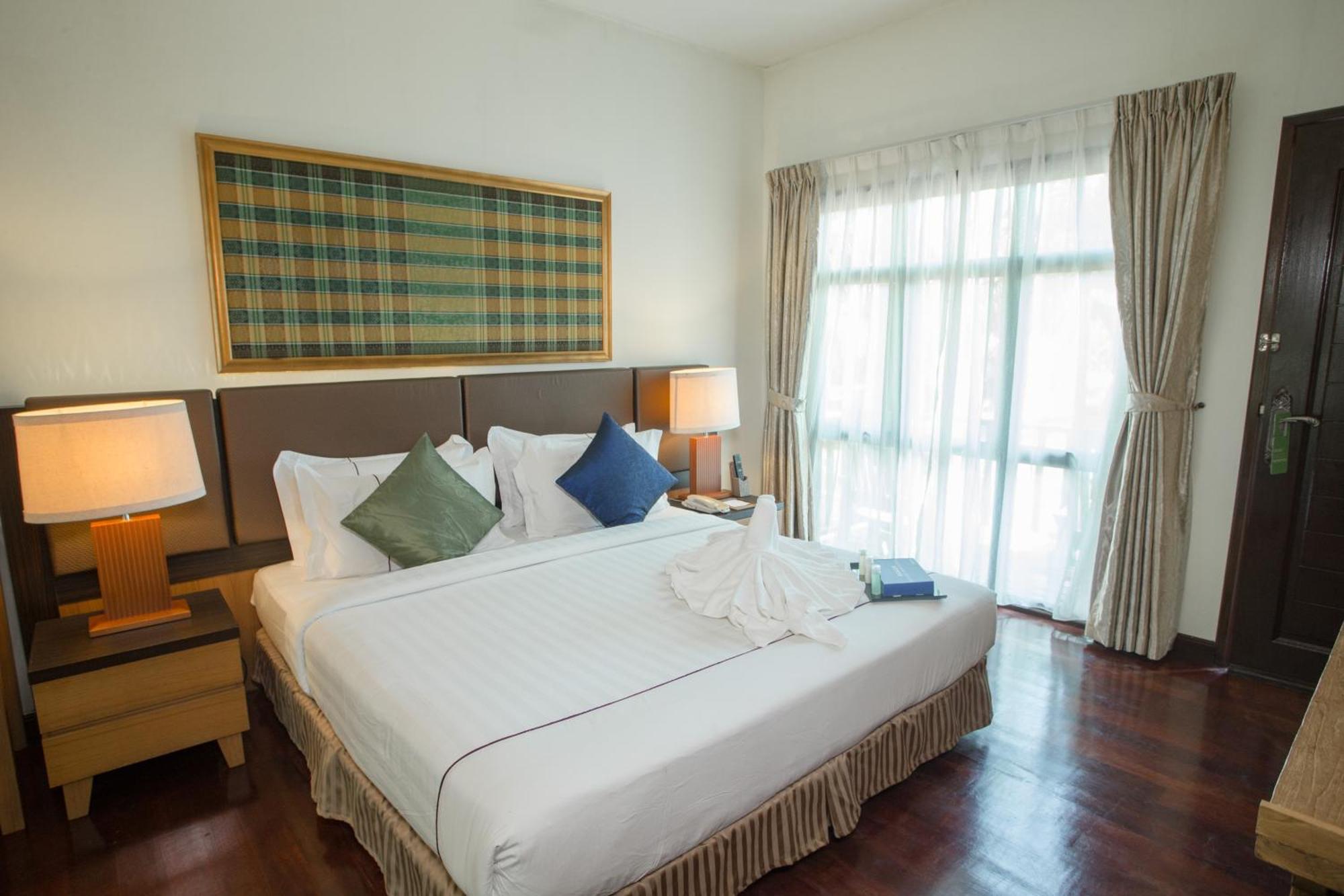 Tunamaya Beach & Spa Resort Tioman Island Kampong Mukut Екстериор снимка