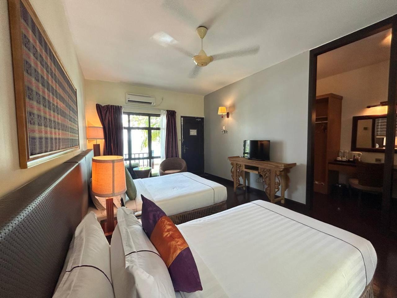 Tunamaya Beach & Spa Resort Tioman Island Kampong Mukut Екстериор снимка