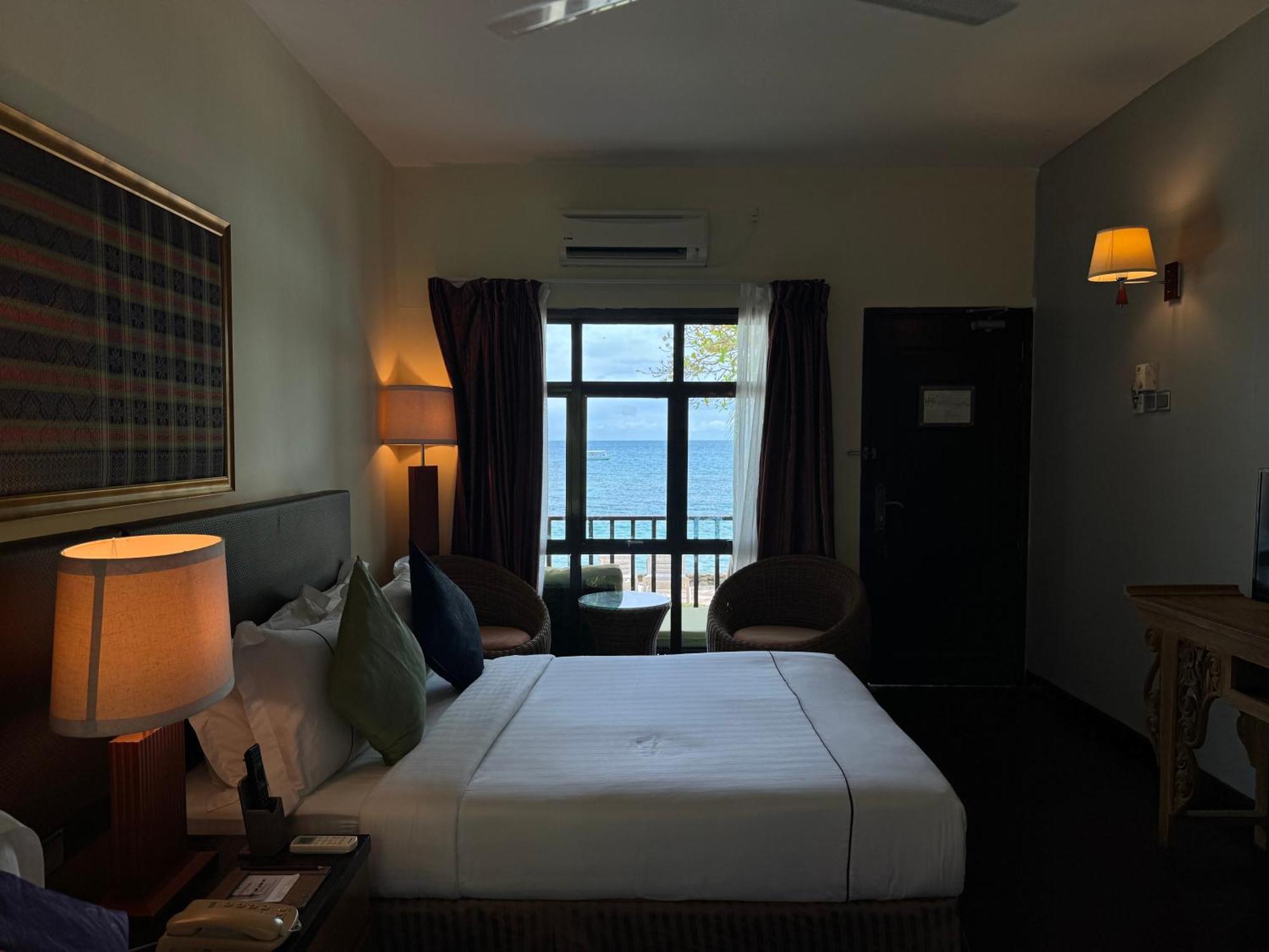 Tunamaya Beach & Spa Resort Tioman Island Kampong Mukut Екстериор снимка
